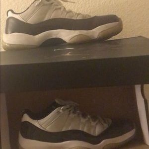 Jordan 11 concords size 9, I only accept PayPal